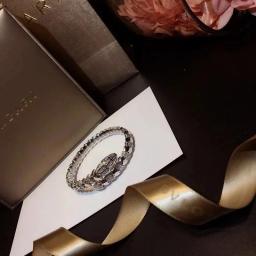 11（b*v*l*g*a**i）