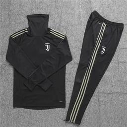 经典款尤文黑色高领