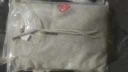 前小红心加绒开衫灰色