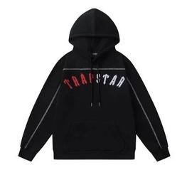 8839红白字母卫衣