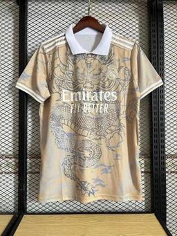 皇马黄龙特别版