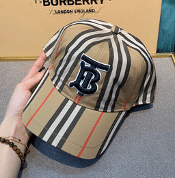 Burberry 16