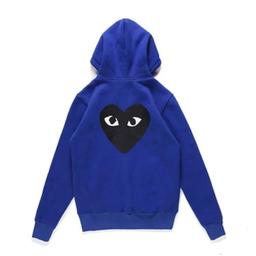 加绒蓝色开衫背后大黑心