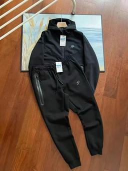 哈兰德同款黑色套装