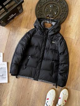 L鳄加厚羽绒服收口袖黑