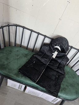 Gucci-棉服-马甲-03