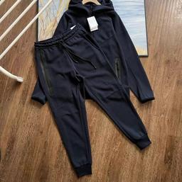 藏青色双侧拉链套装