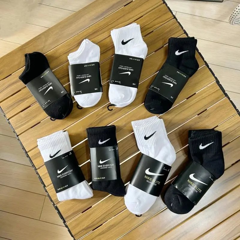 Nike Socks - Thumbnail 4