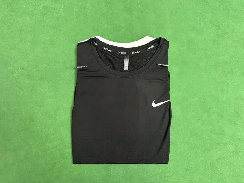 Nike/Under Armor short T-shirt - Thumbnail 9