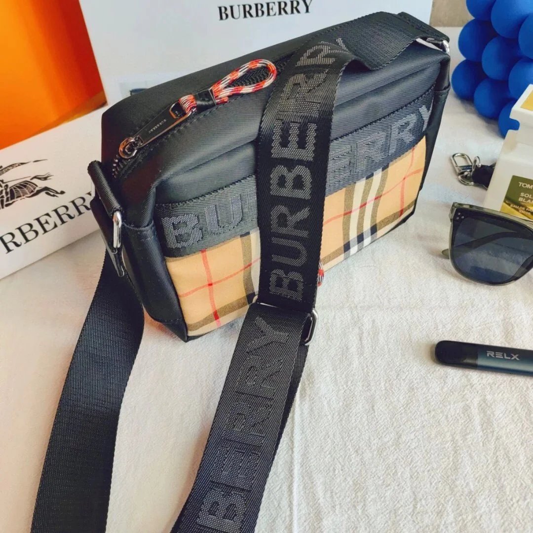 Burberry Bag - Thumbnail 7