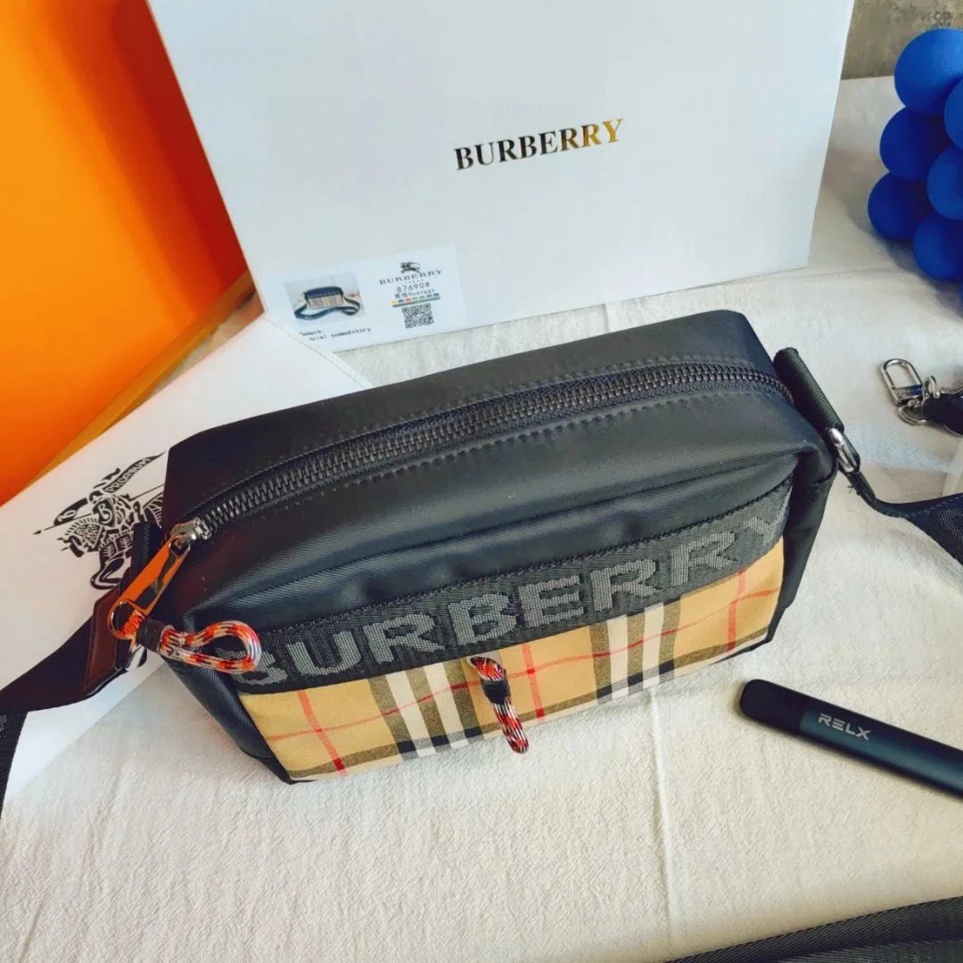 Burberry Bag - Thumbnail 8