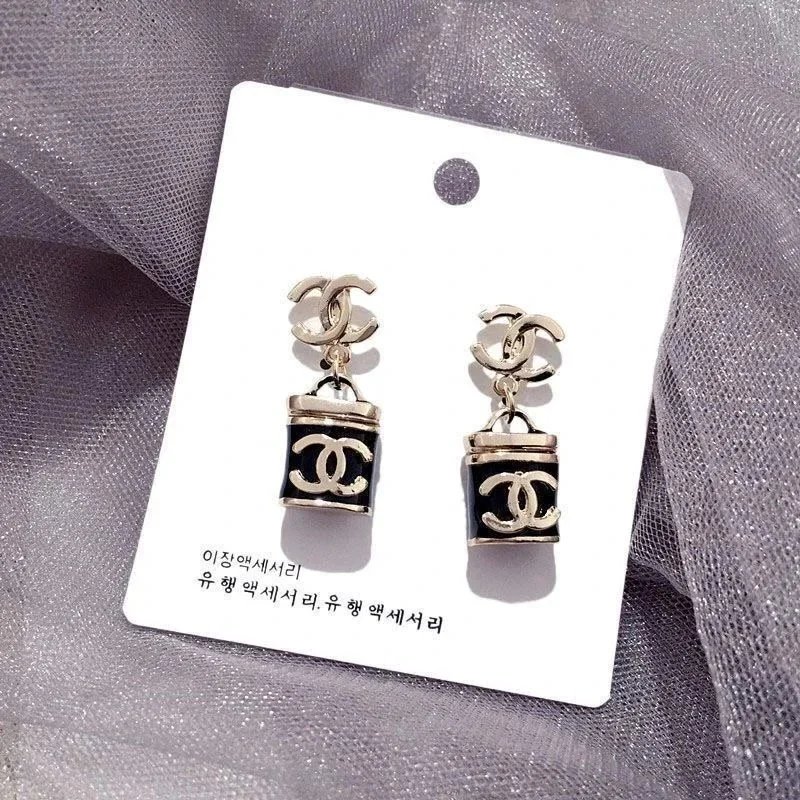 Chanel Fashion Earrings