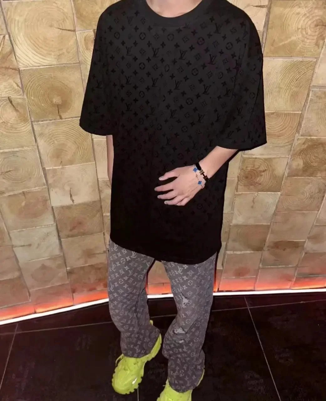 Louis Vuitton Tee - Thumbnail 3