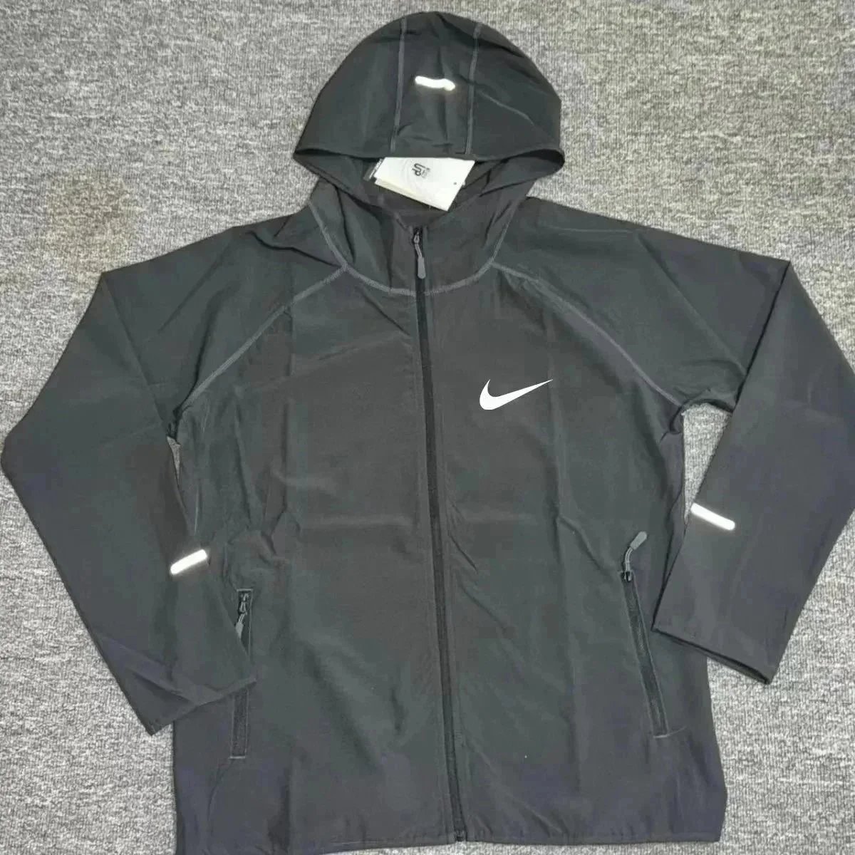 Price:$16.3 - Thumbnail 9