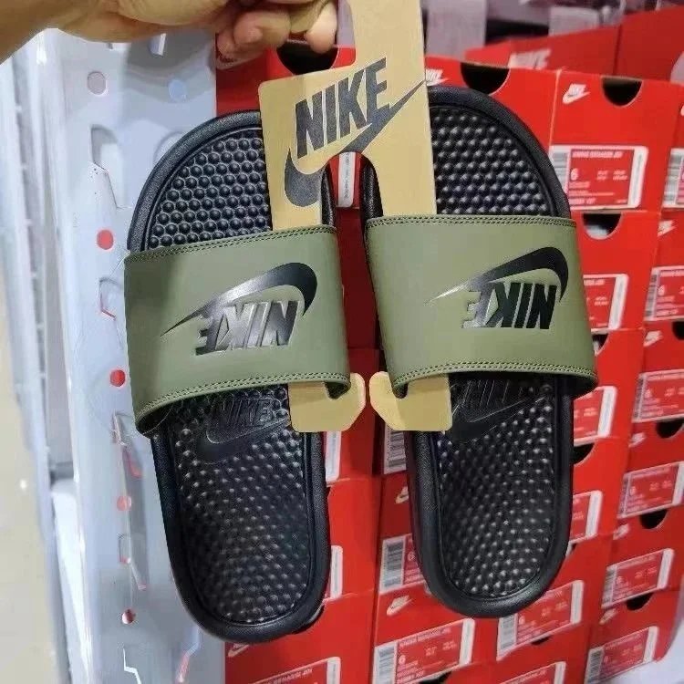 Nike jordan slippers - Thumbnail 9