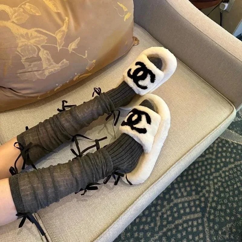 Chanel slippers - Thumbnail 4