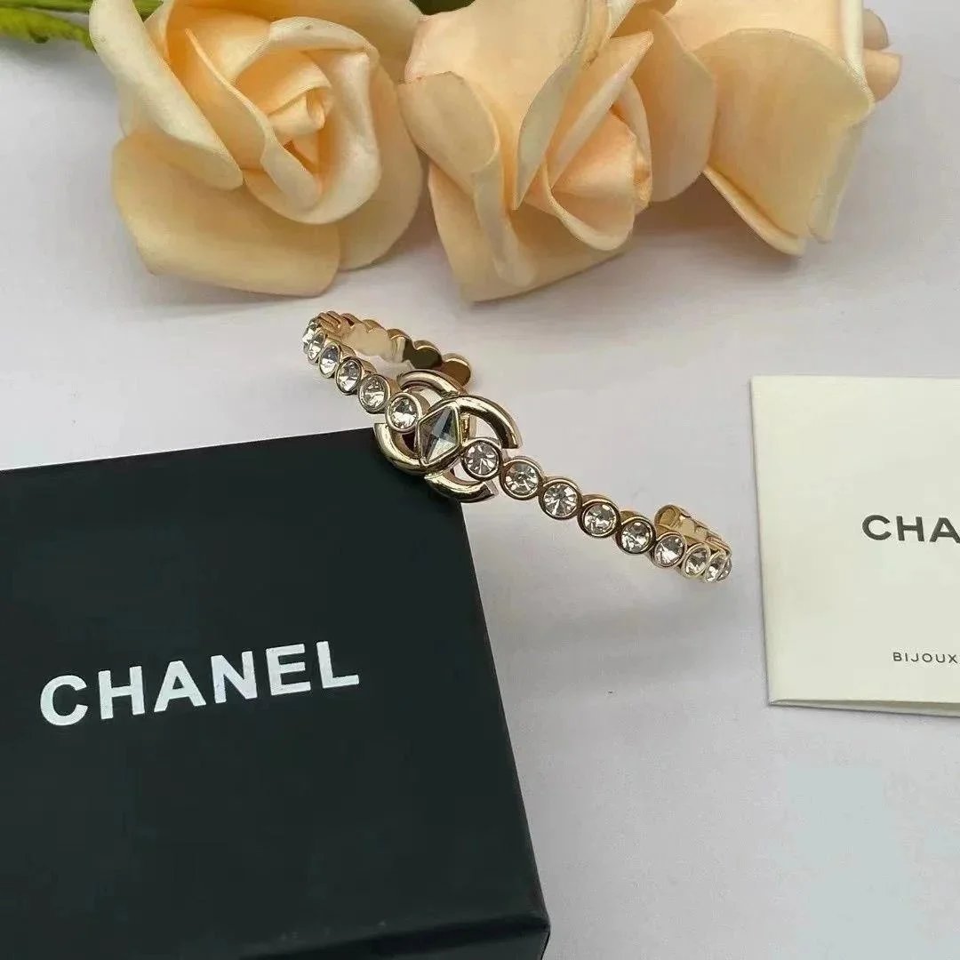 Chanel Fashion Bracelet - Thumbnail 7