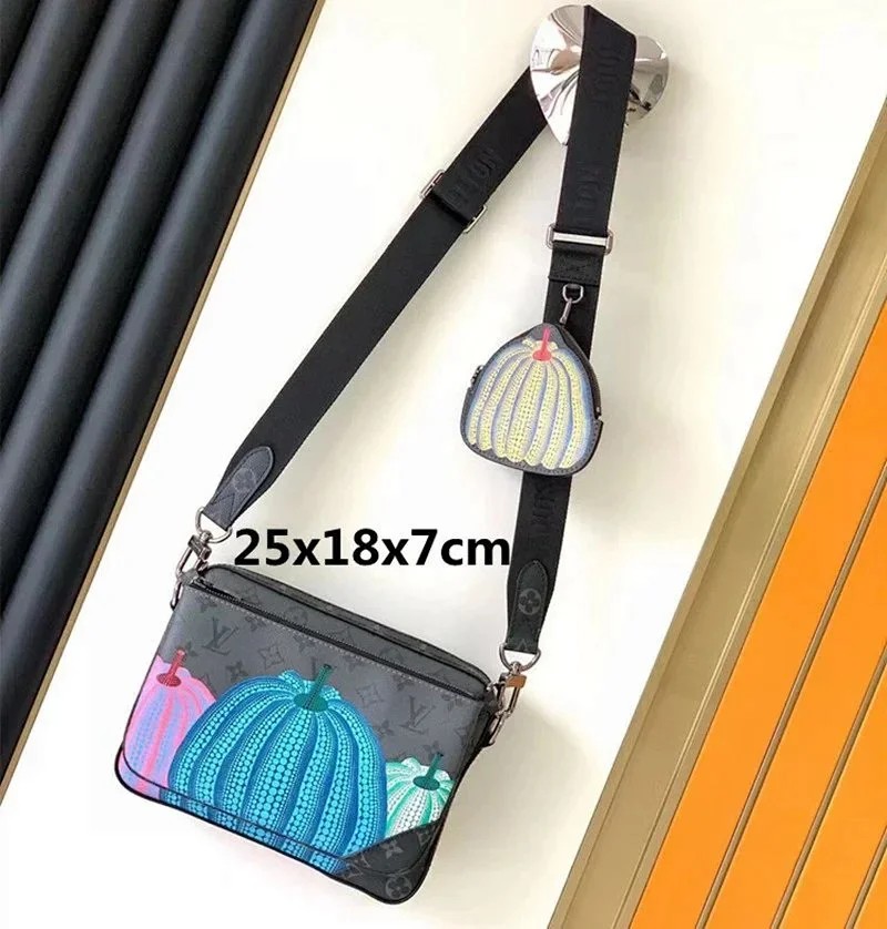 LV CHAIN genuine leather bag - Thumbnail 4