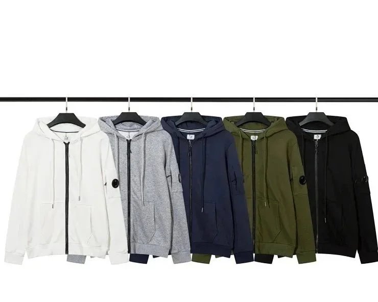 CP Company hoodies & Shorts - Thumbnail 3