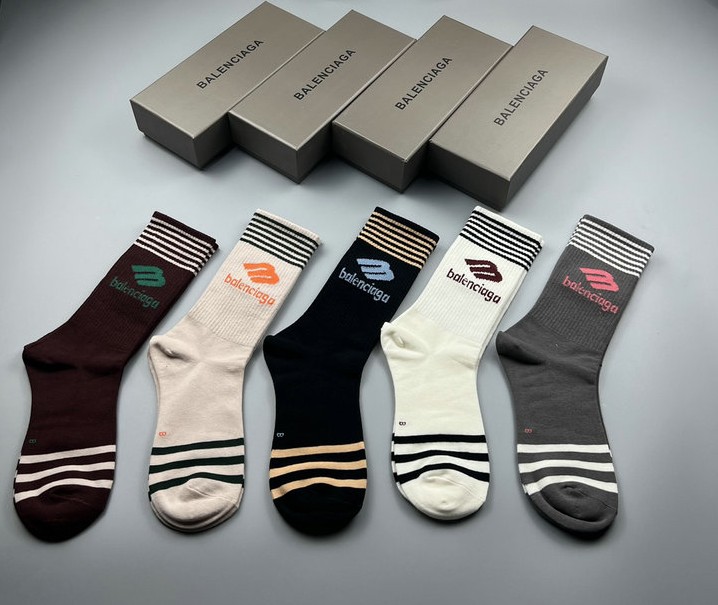 LOUIS VUITTON Socks - Thumbnail 9