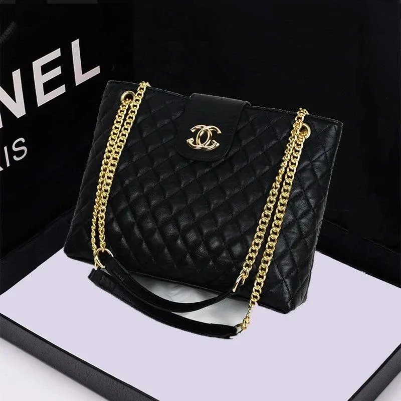 Chanel Fashion Bag