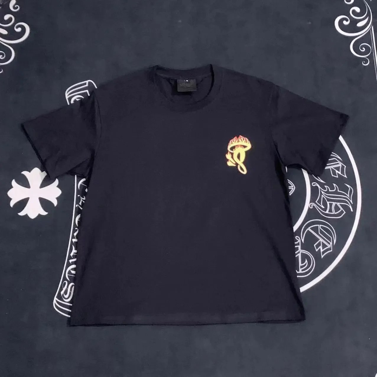 Syna World T-shirt - Thumbnail 4