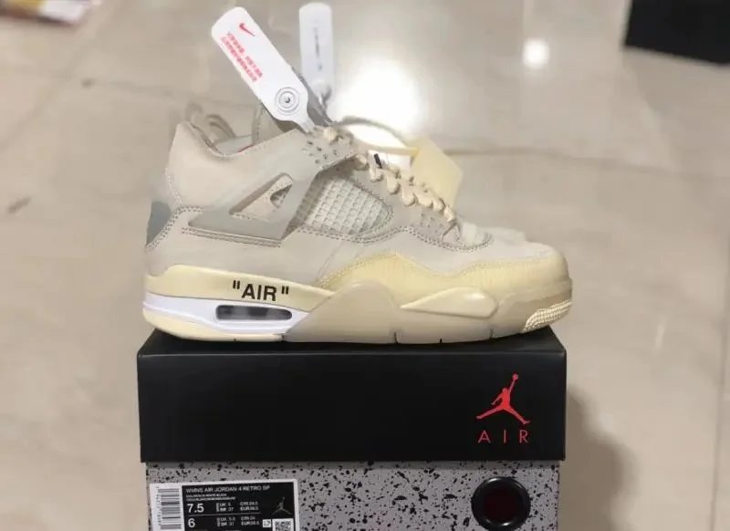 Air Jordan 4 Shoes - Thumbnail 4