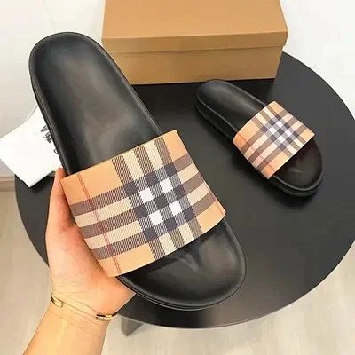 Burberry Slippers ( 26 + styles) - Thumbnail 3