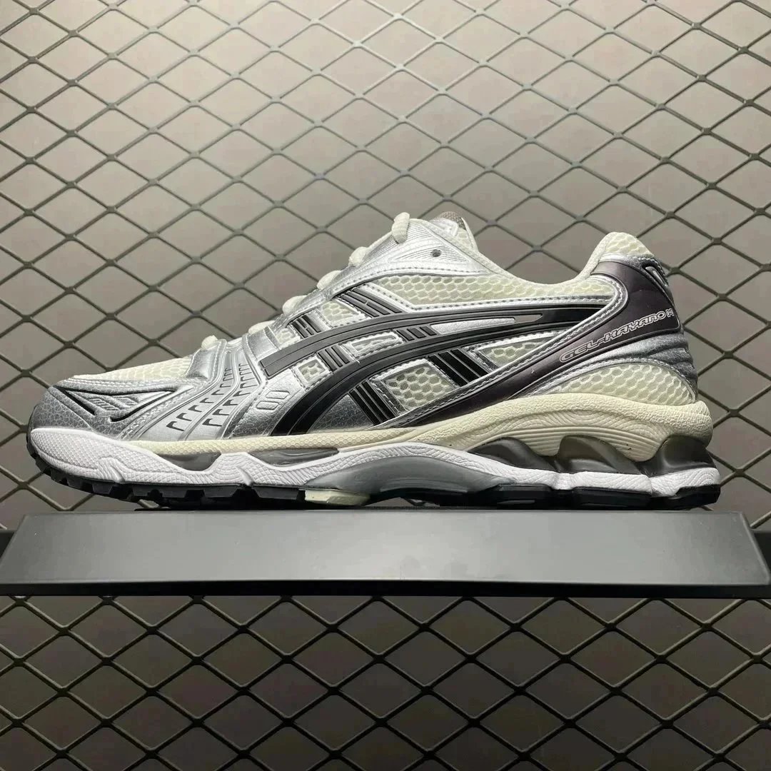 Asics shoes (30+style) - Thumbnail 14