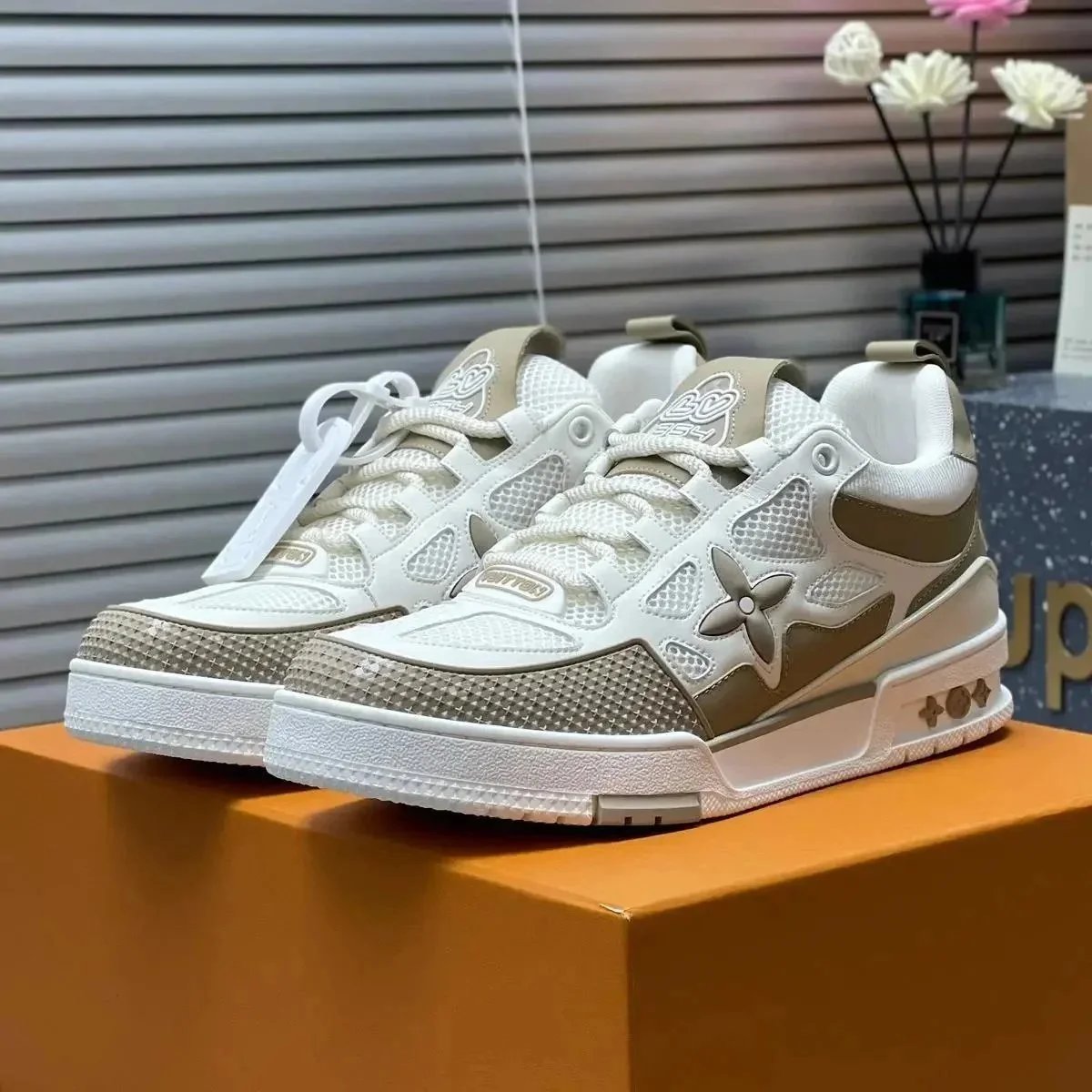 Louis vuitton sneakers Top version - Thumbnail 4
