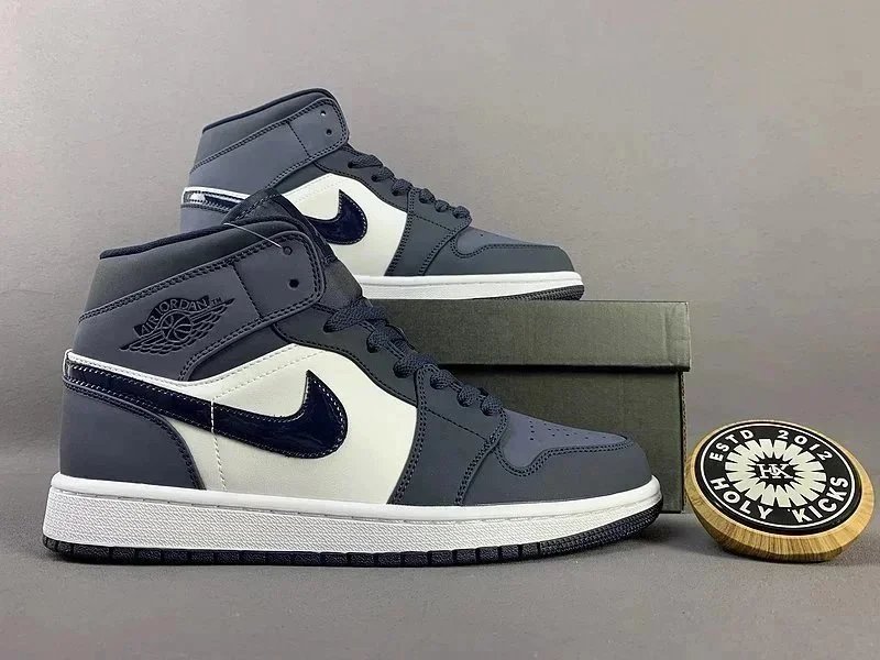 Jordan Air Jordan 1 Low - Thumbnail 9