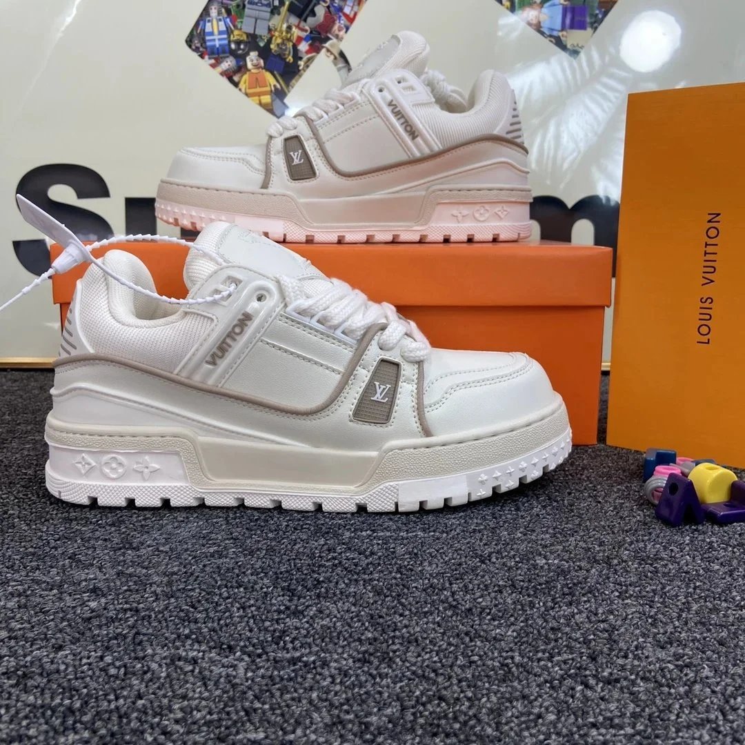 LV Louis Vuitton Trainer Sneaker Shoes ( 36 + styles) - Thumbnail 11