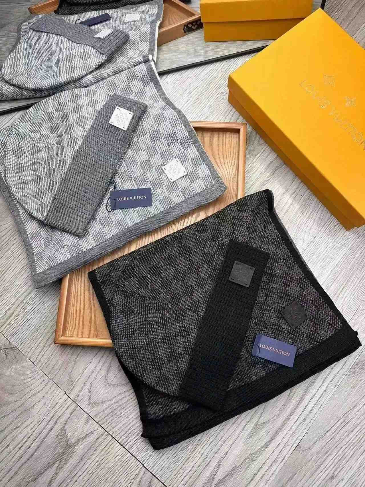LV Louis Vuitton Beanie & Scarf