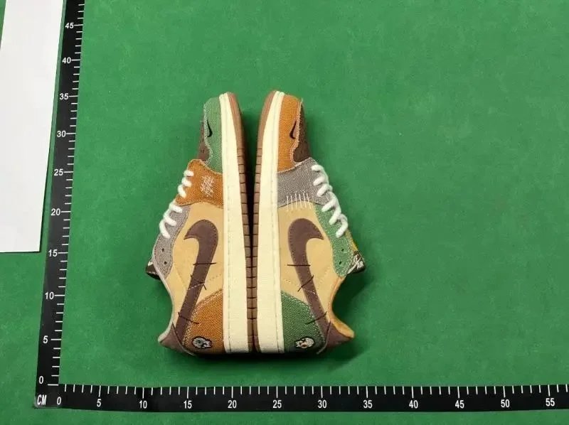 Jordan Air Jordan 1 Low - Thumbnail 12