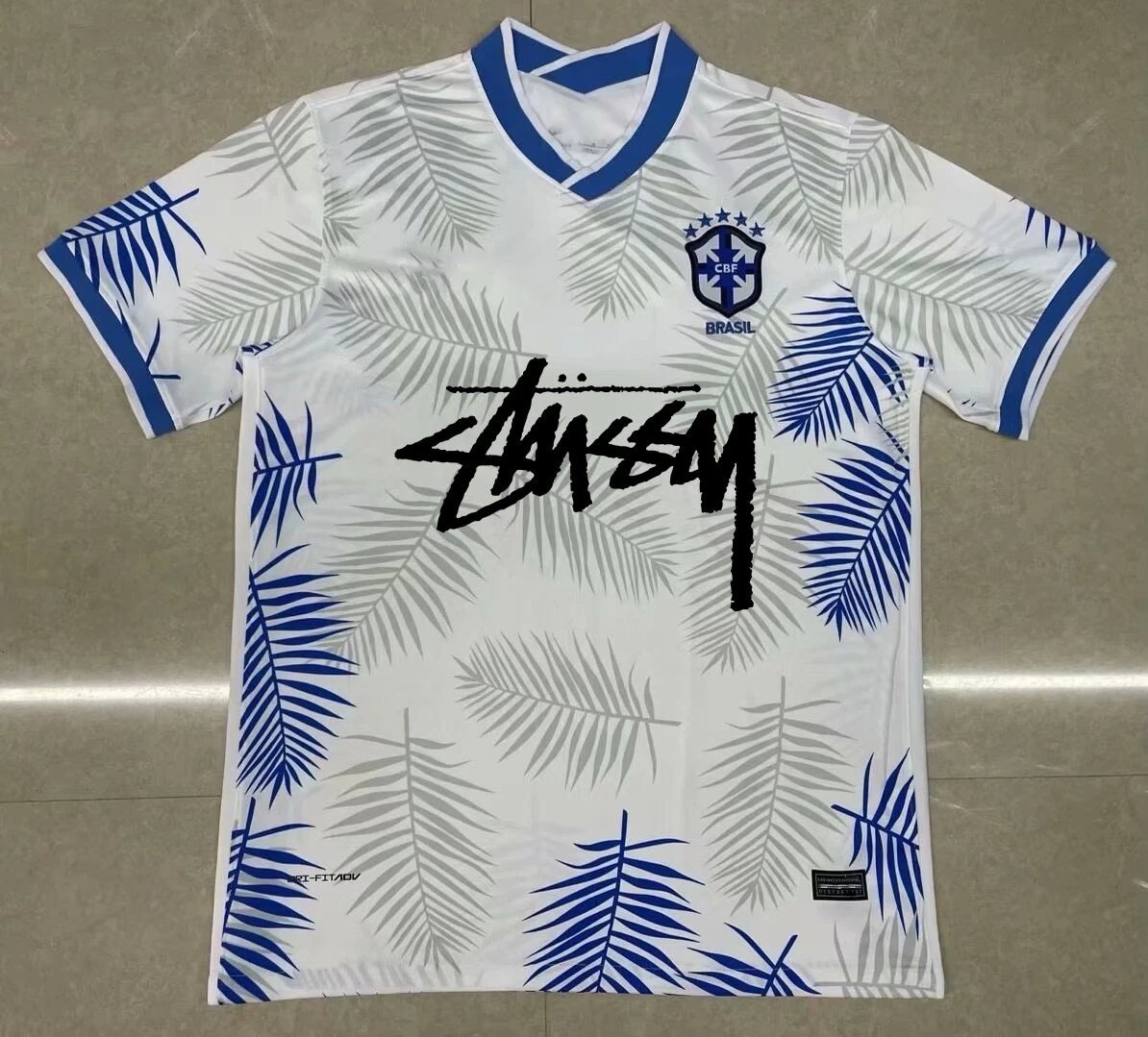 Football Jersey x Stussy - Thumbnail 5
