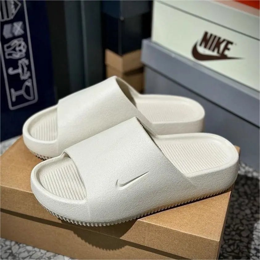 Nike Slippers - Thumbnail 2