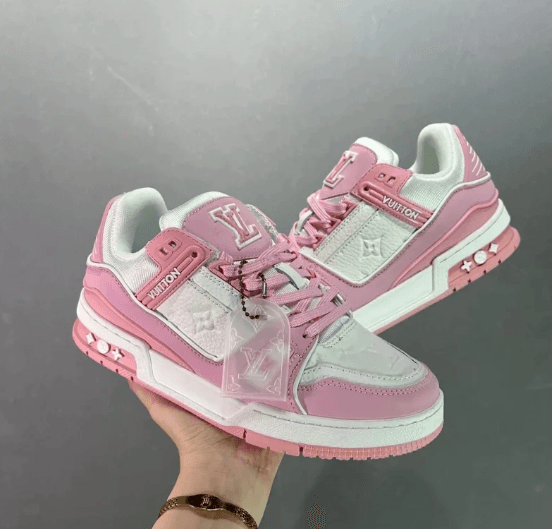 LOUIS VUITTON Shoes - Thumbnail 10