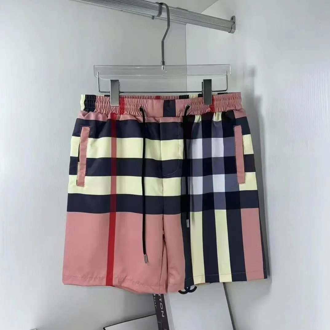 Burberry shorts( 9 + styles) - Thumbnail 2