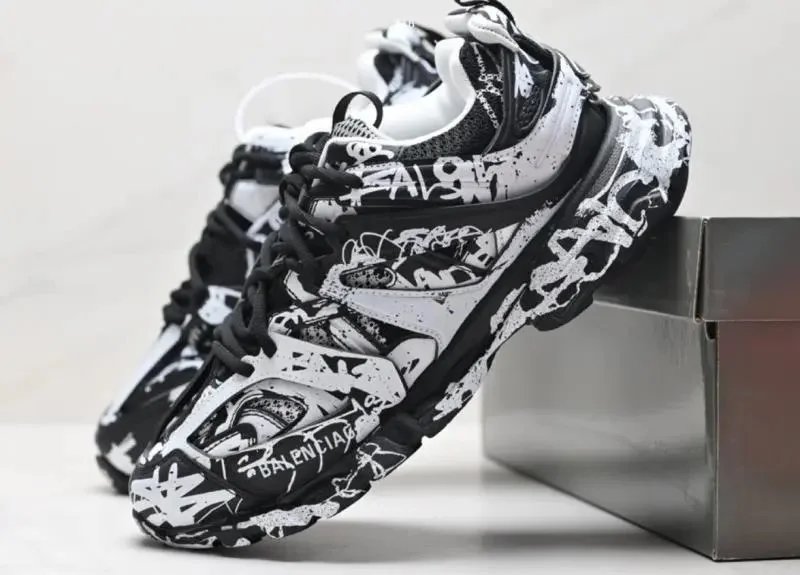 Balenciaga shoes - Thumbnail 3