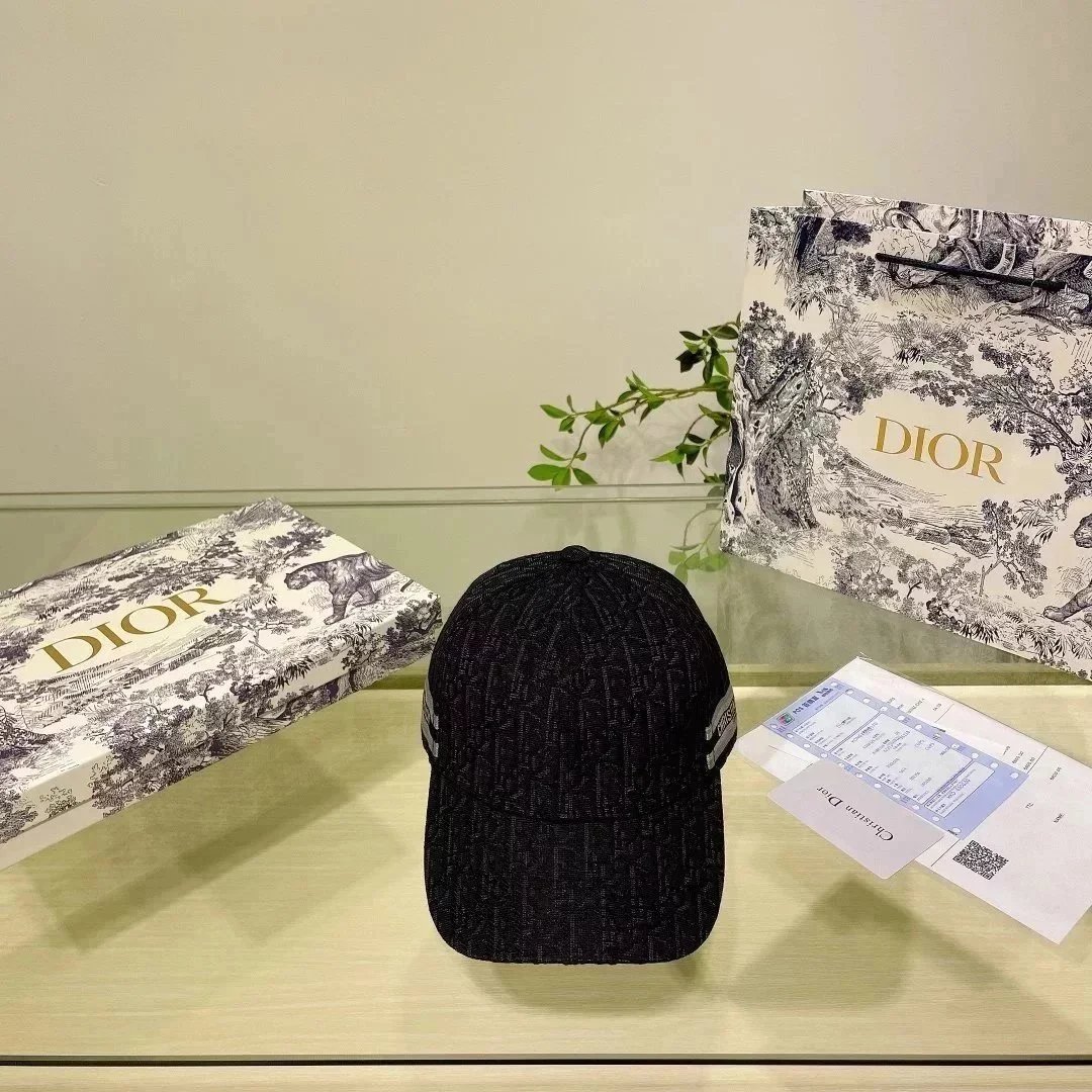 fendi cap (40 CP) - Thumbnail 9