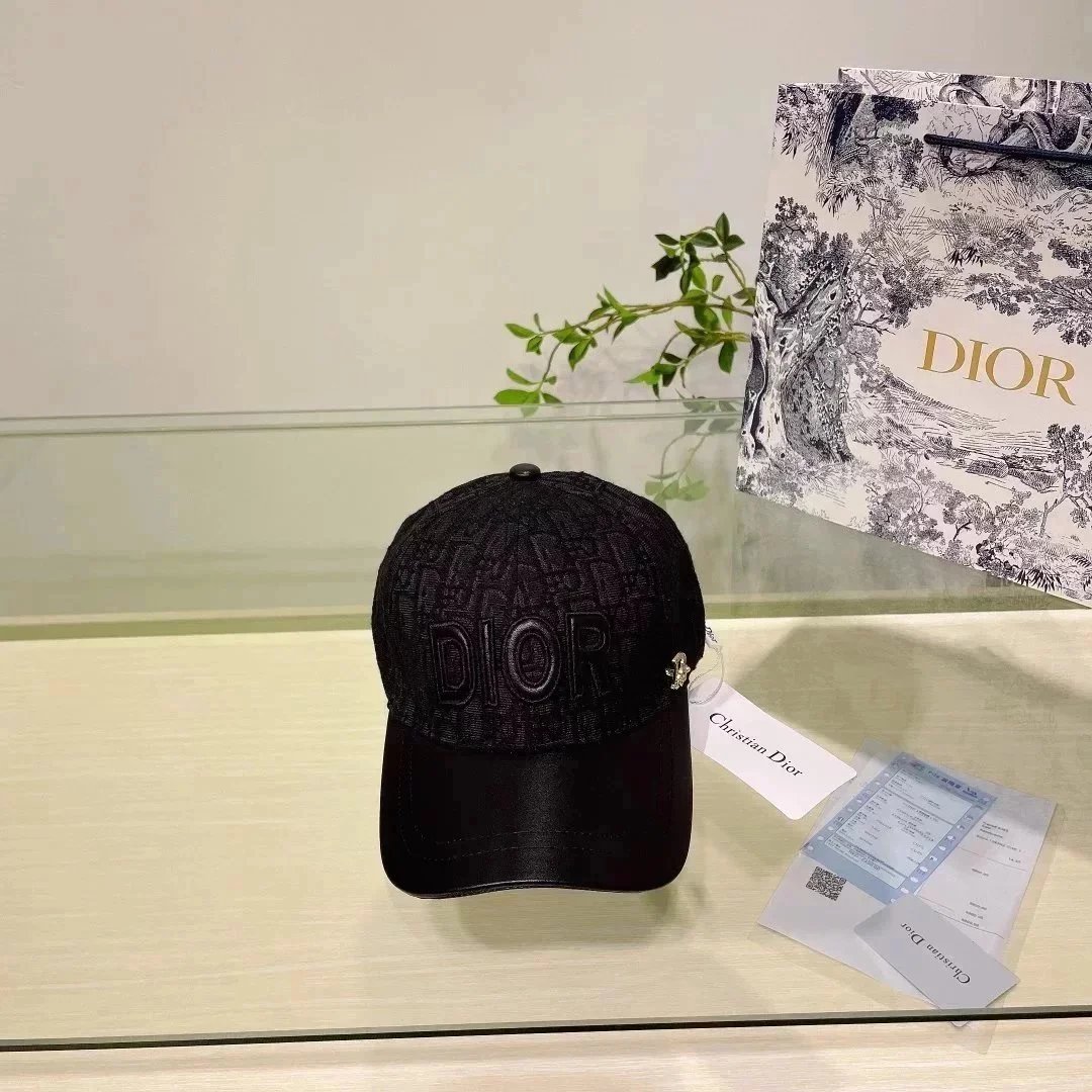 fendi cap (40 CP) - Thumbnail 8