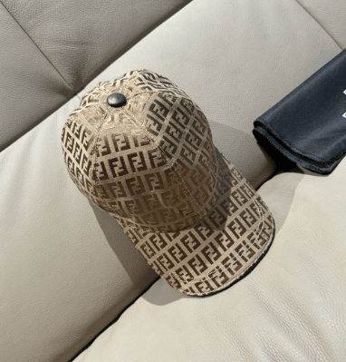 Burberry cup - Thumbnail 6