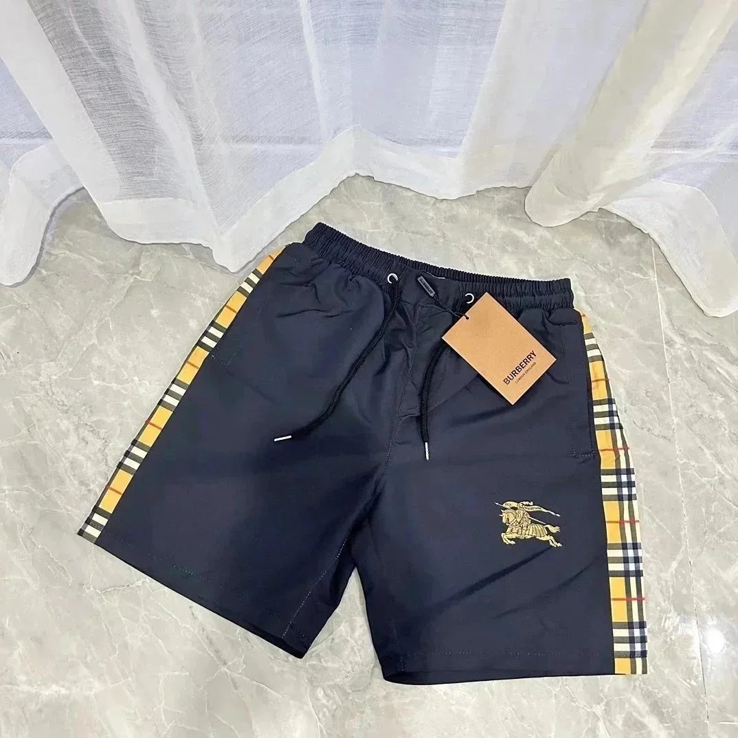 Burberry shorts - Thumbnail 7