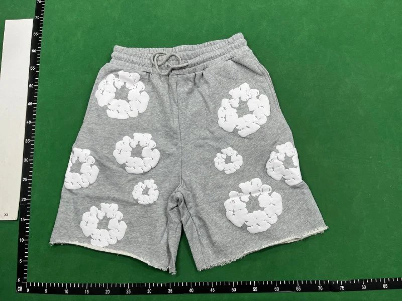 Denim Tears SuitsT-shirtShorts Off-White T-shirts - Thumbnail 3