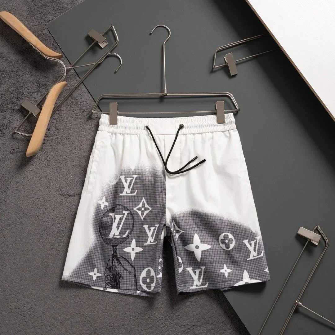 Louis Vuitton shorts (40 style) - Thumbnail 3