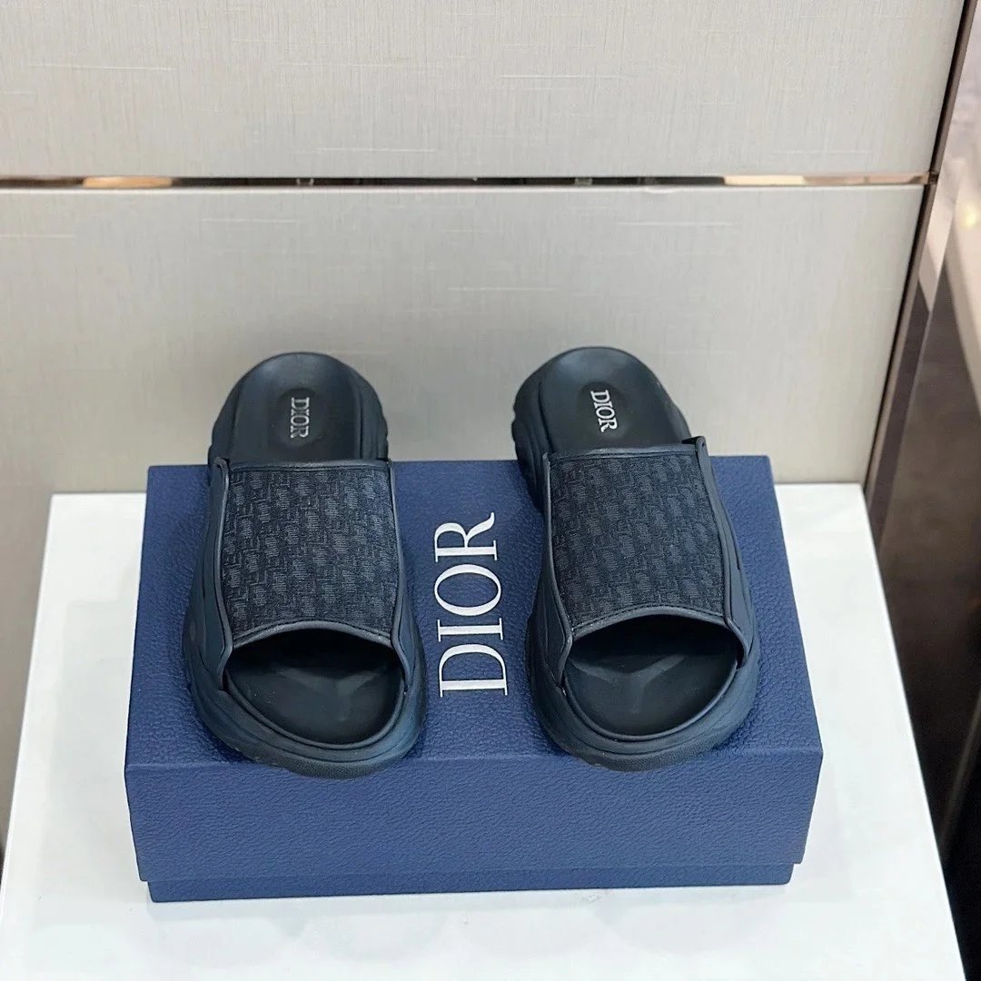 Dior slippers - Thumbnail 11