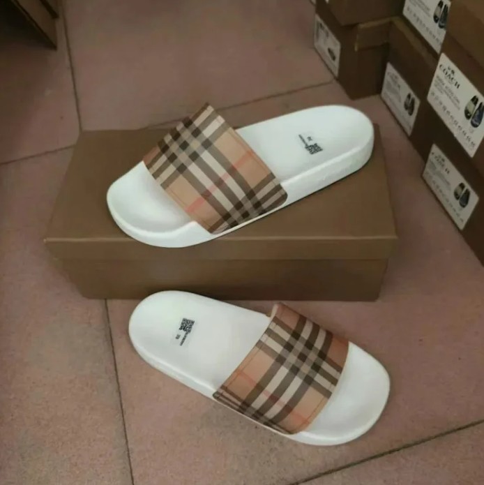 Burberry slippers - Thumbnail 4