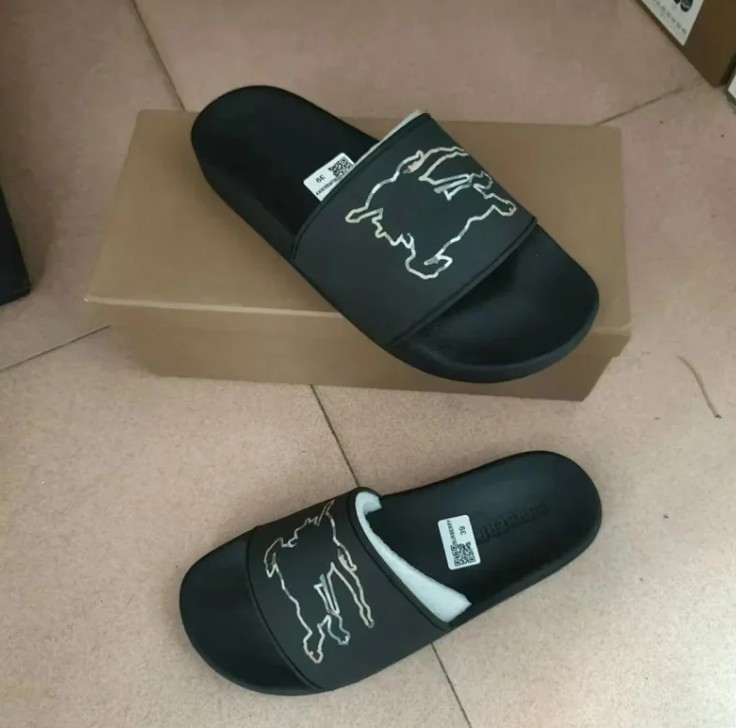 Burberry slippers - Thumbnail 5