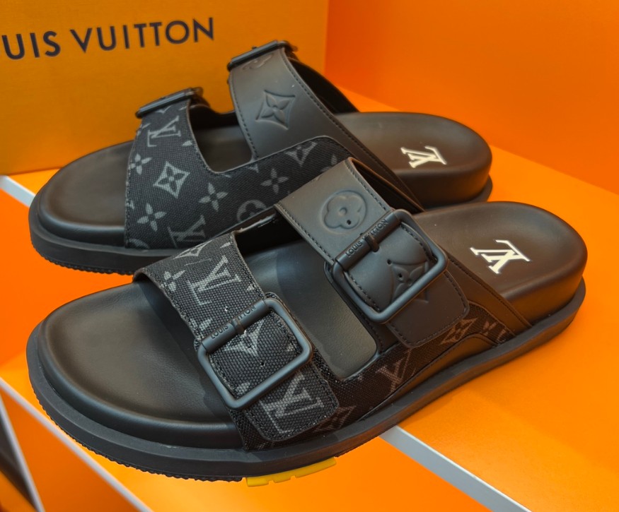 lv 2025 New Fashion Slippers - Thumbnail 4