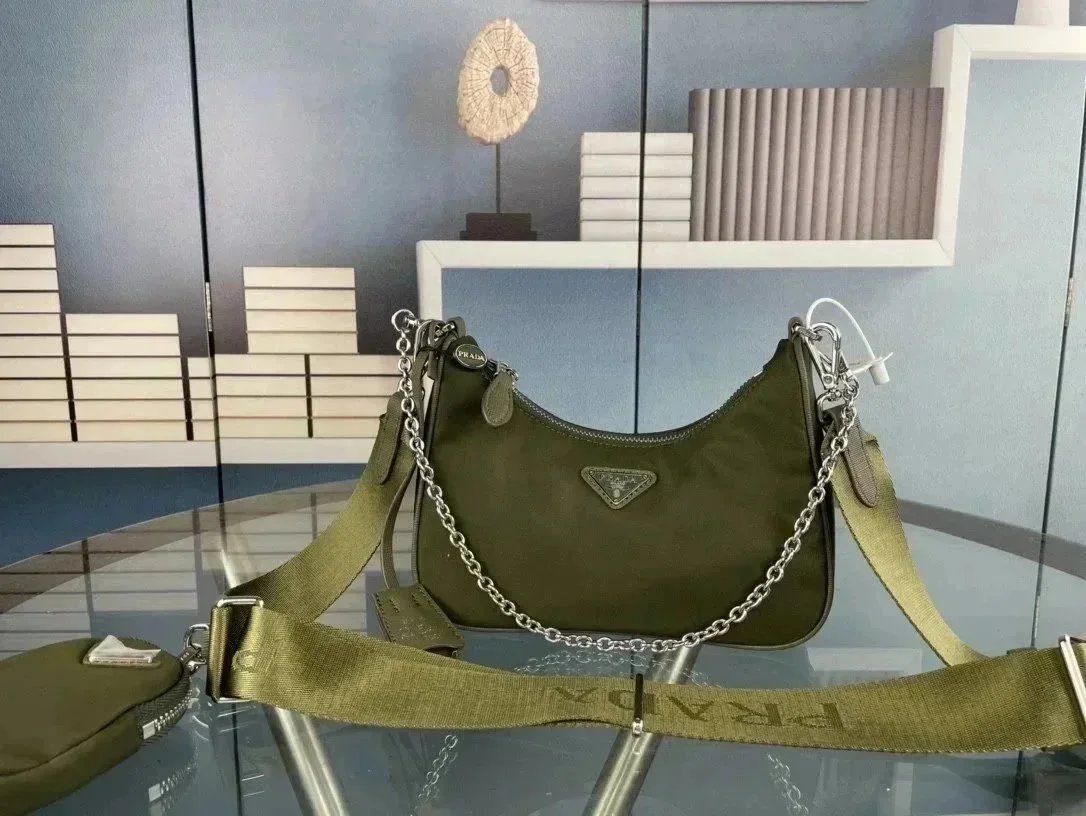 Prada Bags - Thumbnail 6